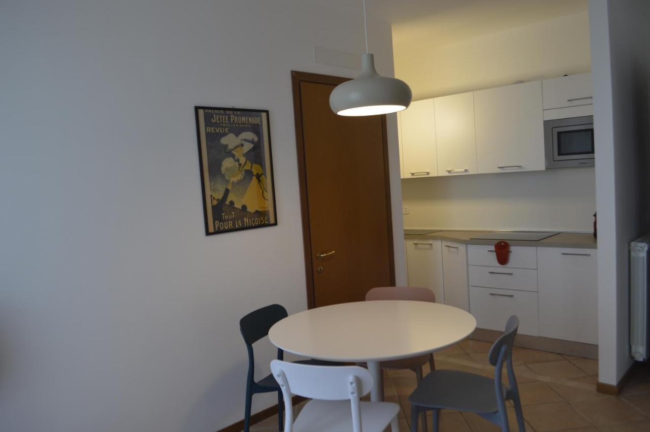 V12 Apartments - Trecate المظهر الخارجي الصورة