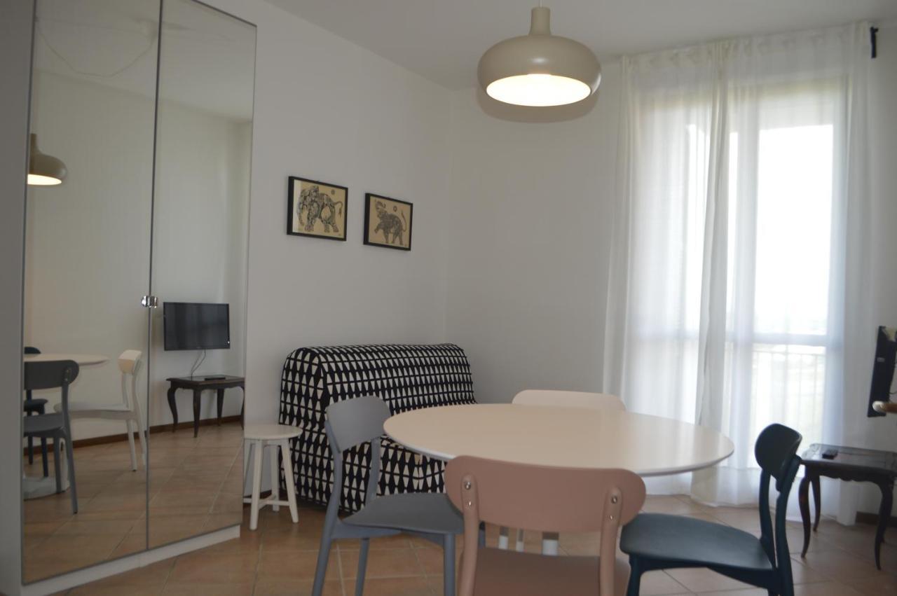 V12 Apartments - Trecate المظهر الخارجي الصورة